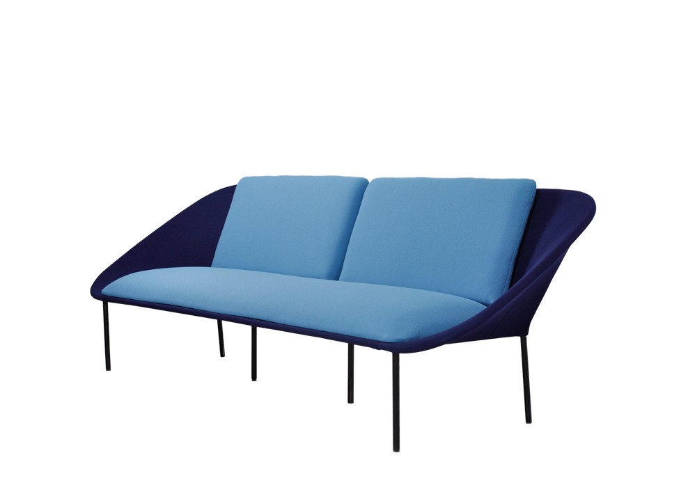 LIPS TRIPLE SOFA