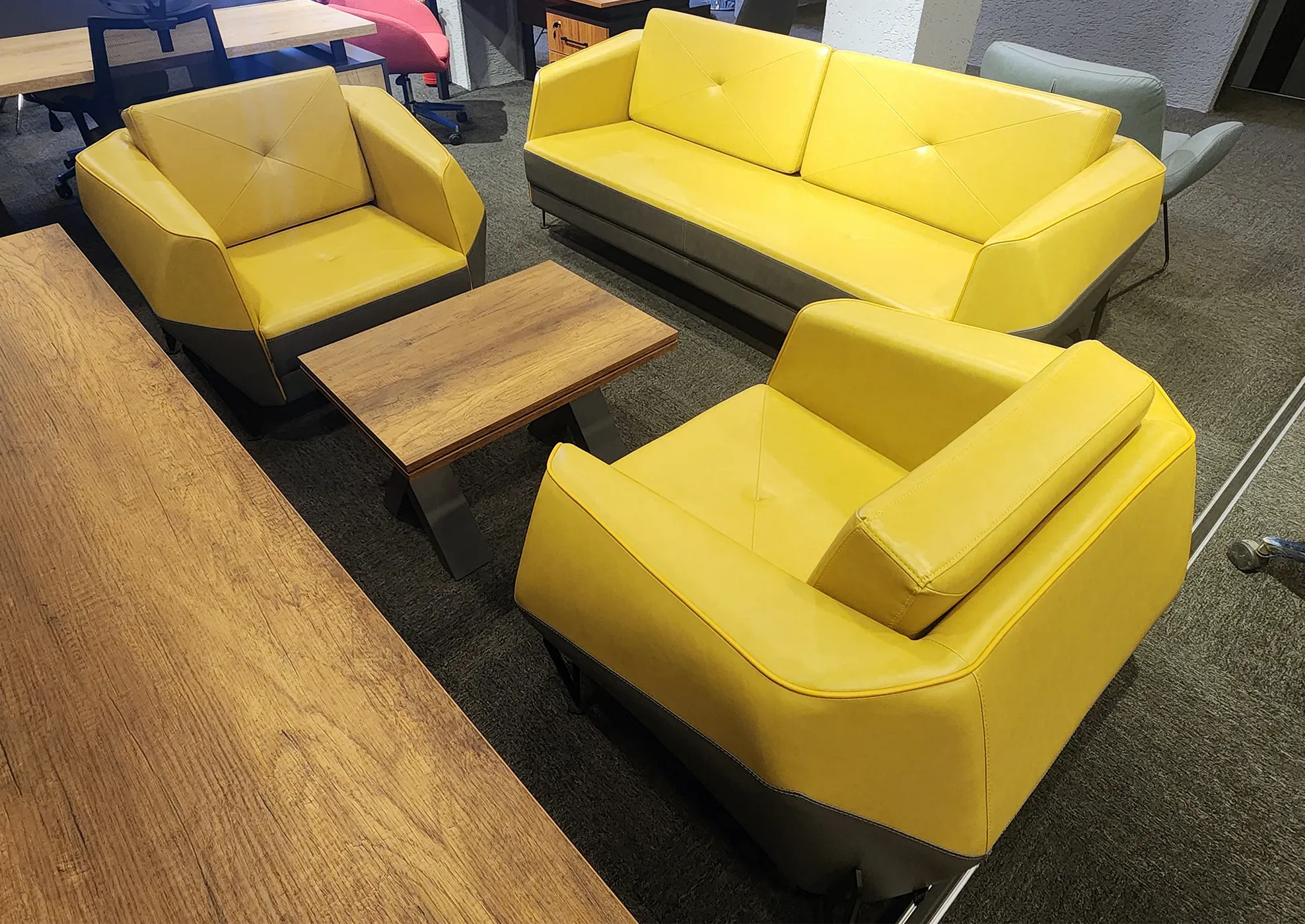 BNTLY KANEPE TAKIMI – TEŞHİR