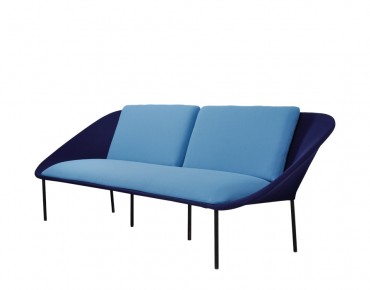 LIPS TRIPLE SOFA